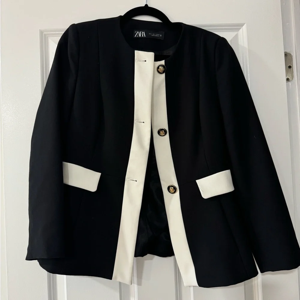 Zara black and white blazer - Picture 3 of 4
